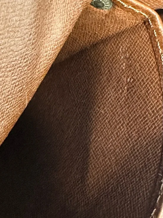 Louis Vuitton Crossbody Bag - Picture 9 of 10